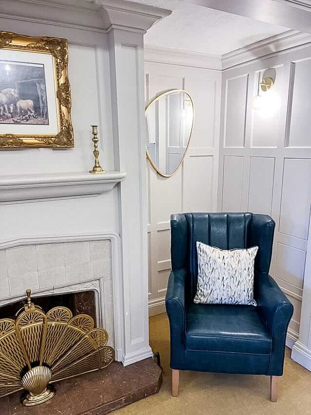 care home lounge interior design